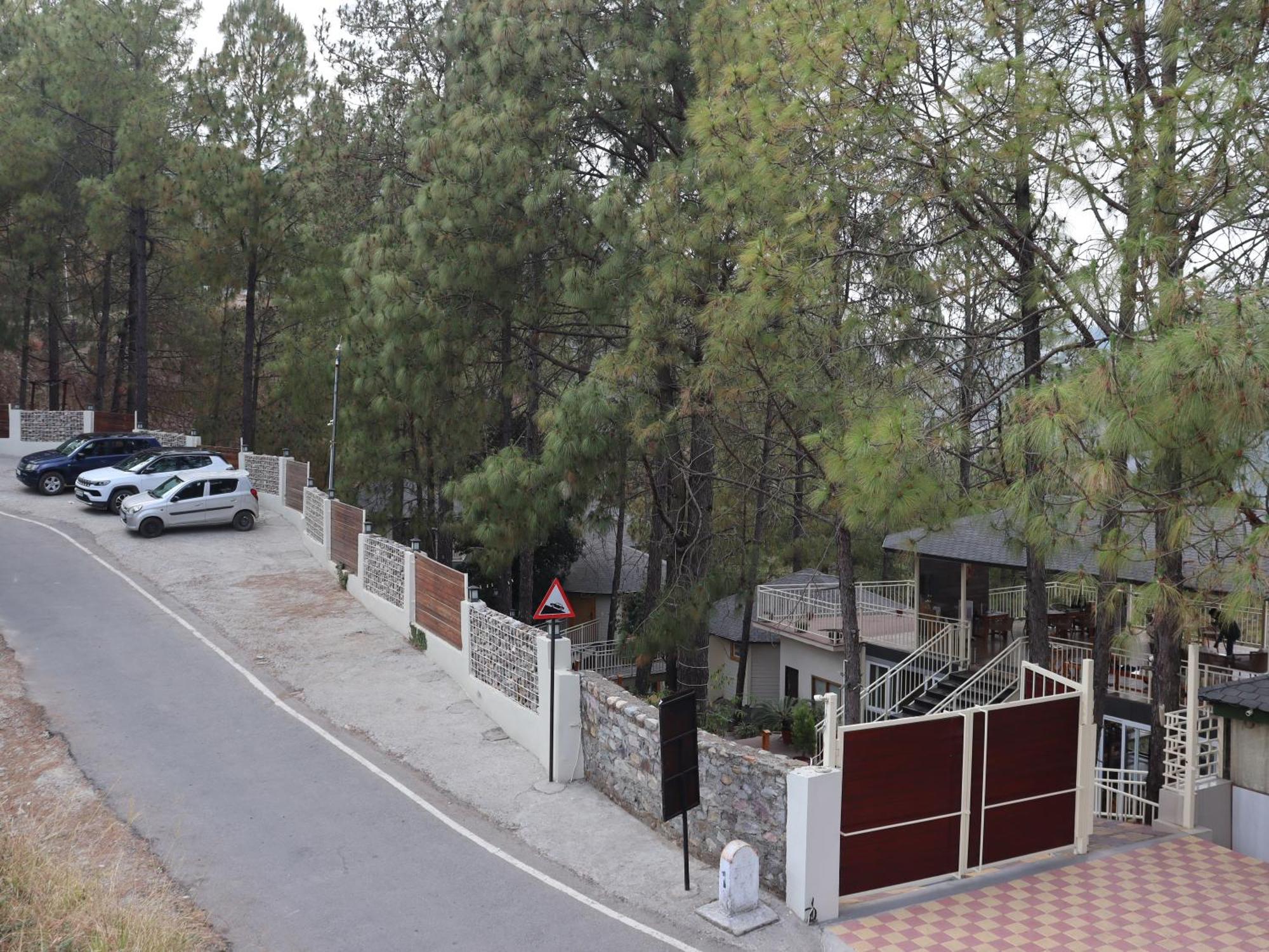 The Woods Retreat Hotel Lansdowne Exterior foto